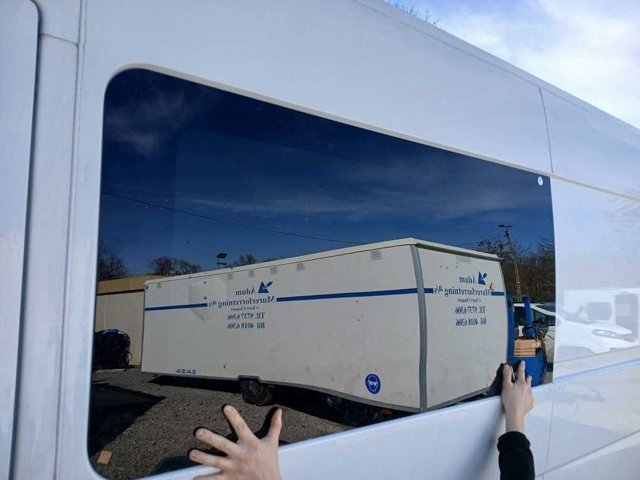Szyba brygadówka kamper Renault Master III IV Opel Movano B strona lew