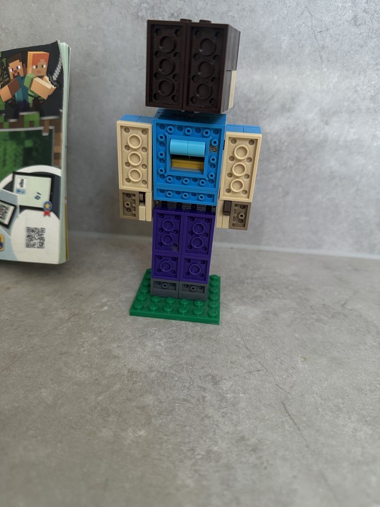 Lego minecraft 21148 Steve z papugą