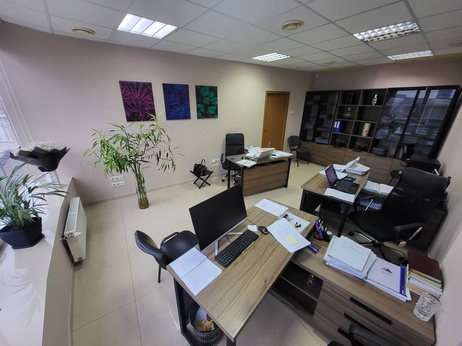 Продам Офис Помещение Центр Мост Сити Апартаменты