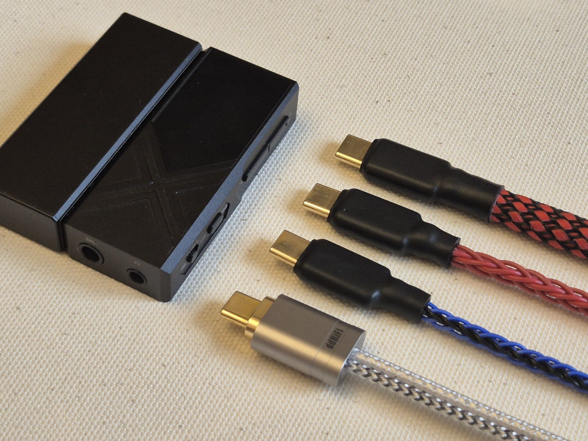 Продам высококачественные HiFi USB-C to USB-C кабеля.