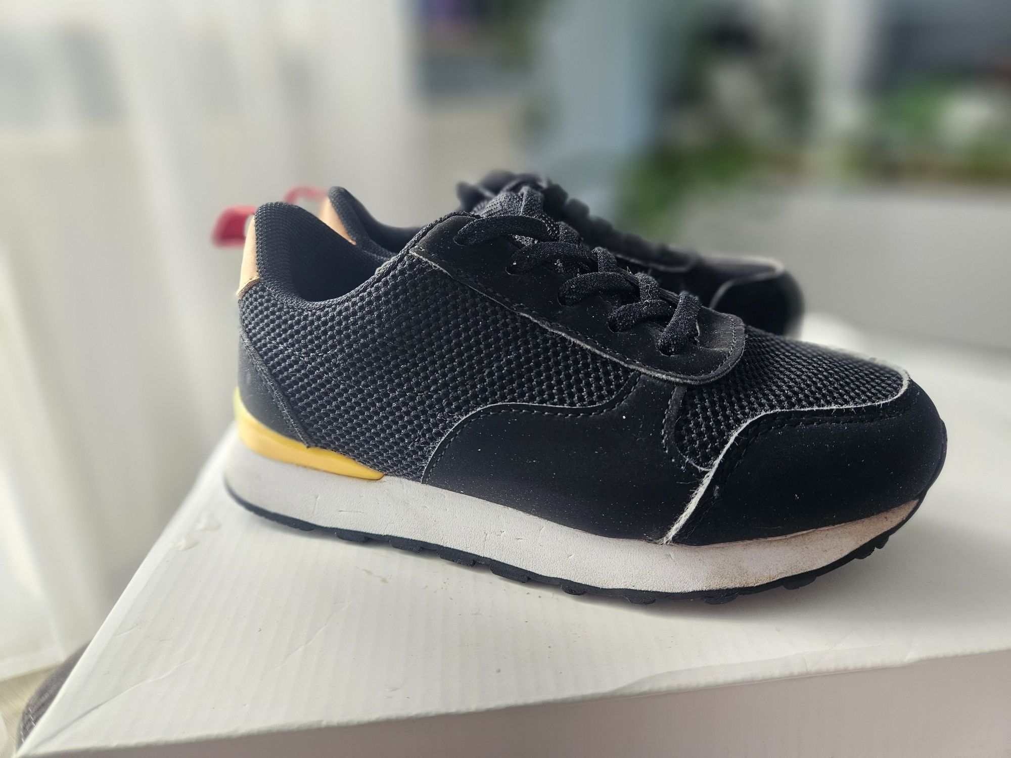 Adidasy chłopięce