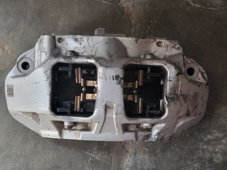 Zacisk Mercedes AMG A klasa / A35 / CLA / CLA 35 /GLA