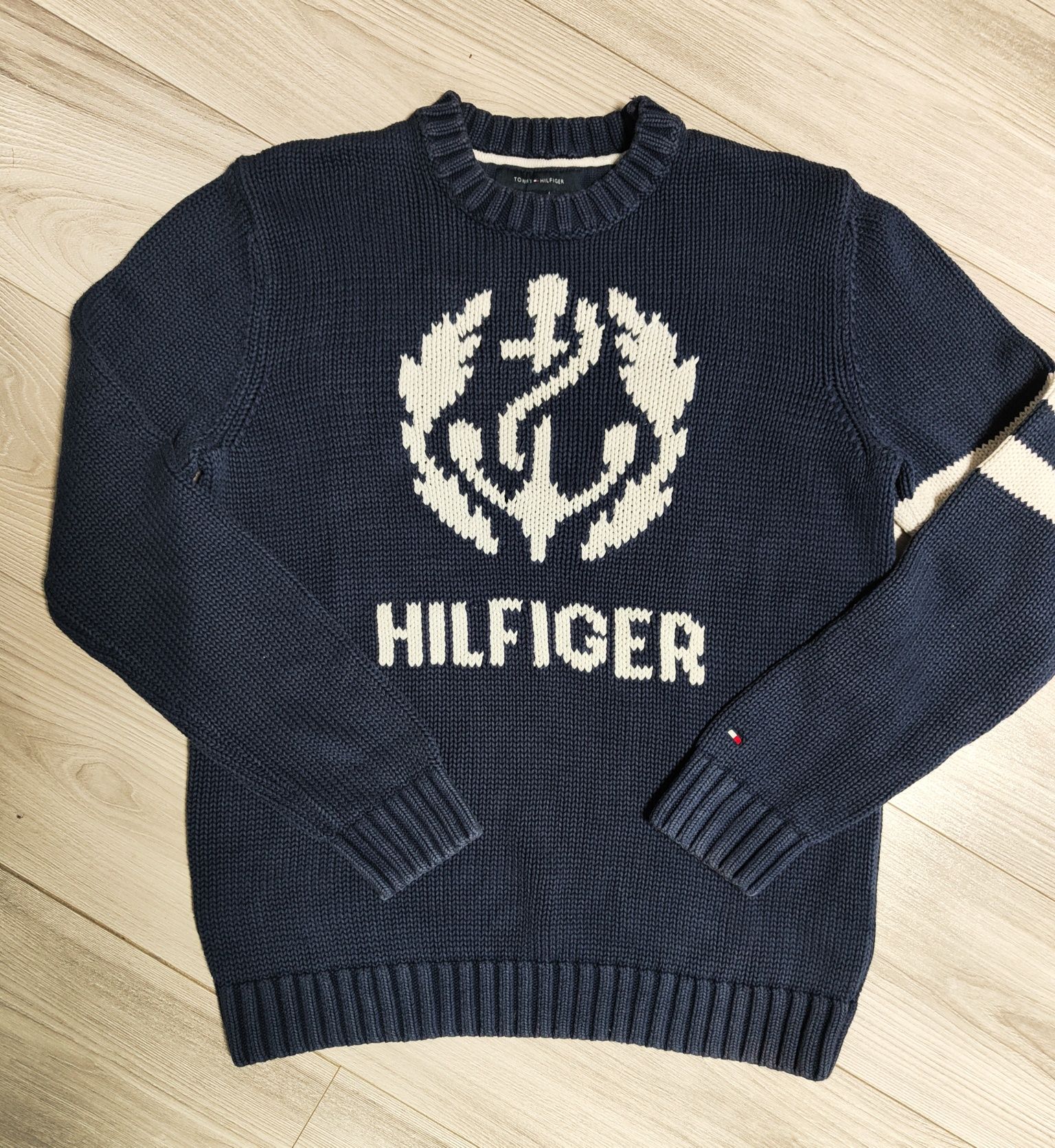 Unikatowy model sweterka Tommy Hilfiger rozm XL