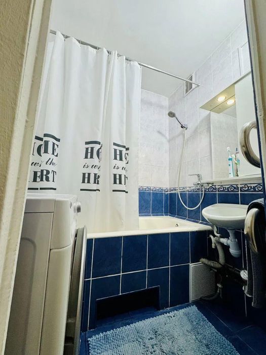 Продам 1-кімнатну квартиру, вул. Вершигори 9А, Дніпровський KA