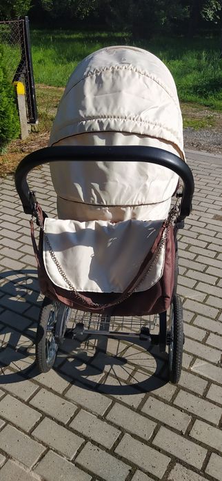 Wózek z nosidełkiem retro
