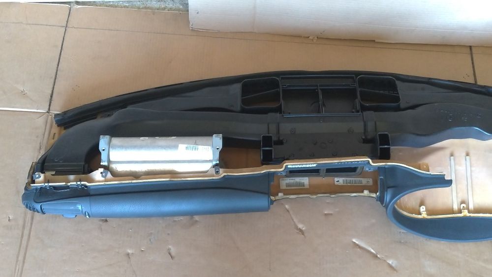 Tablier Mercedes Benz C 200, 220, 270cdi (W203). 2000/2007.