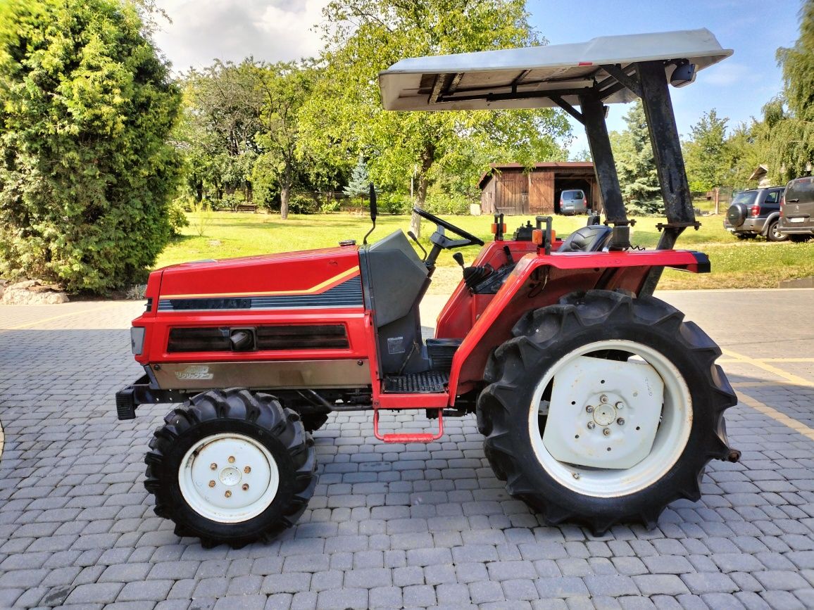 Traktor ciągnik yanmar ff 245