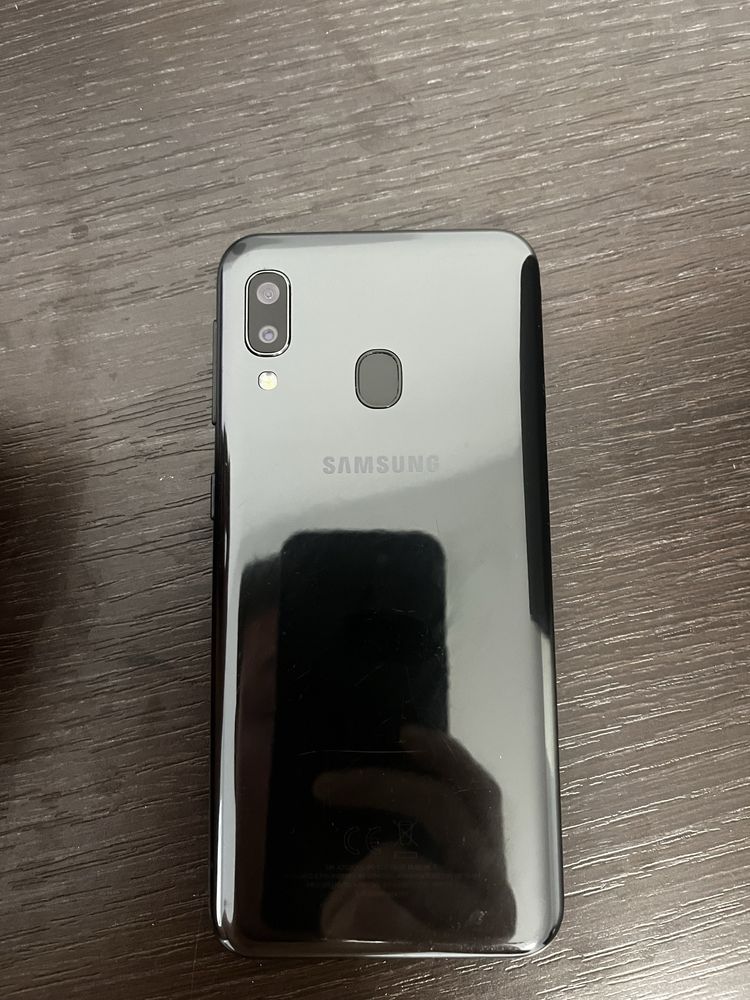 Samsung galaxy A20e stan bdb