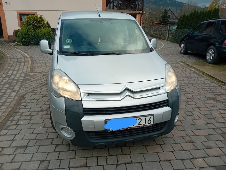 Citroen berlingo 1.6hdi klima zdrowy dwóch stron drzwi 2012r