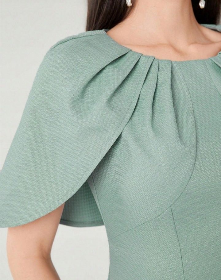 Elegancka sukienka z bolerkiem SM