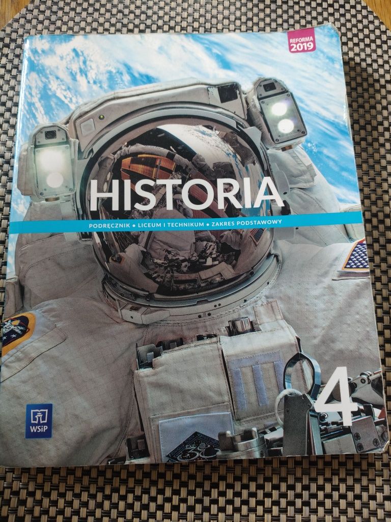Historia 4  podręcznik liceum i technikum