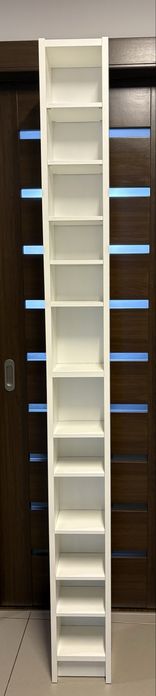 Sprzedam regał Ikea GNEDBY