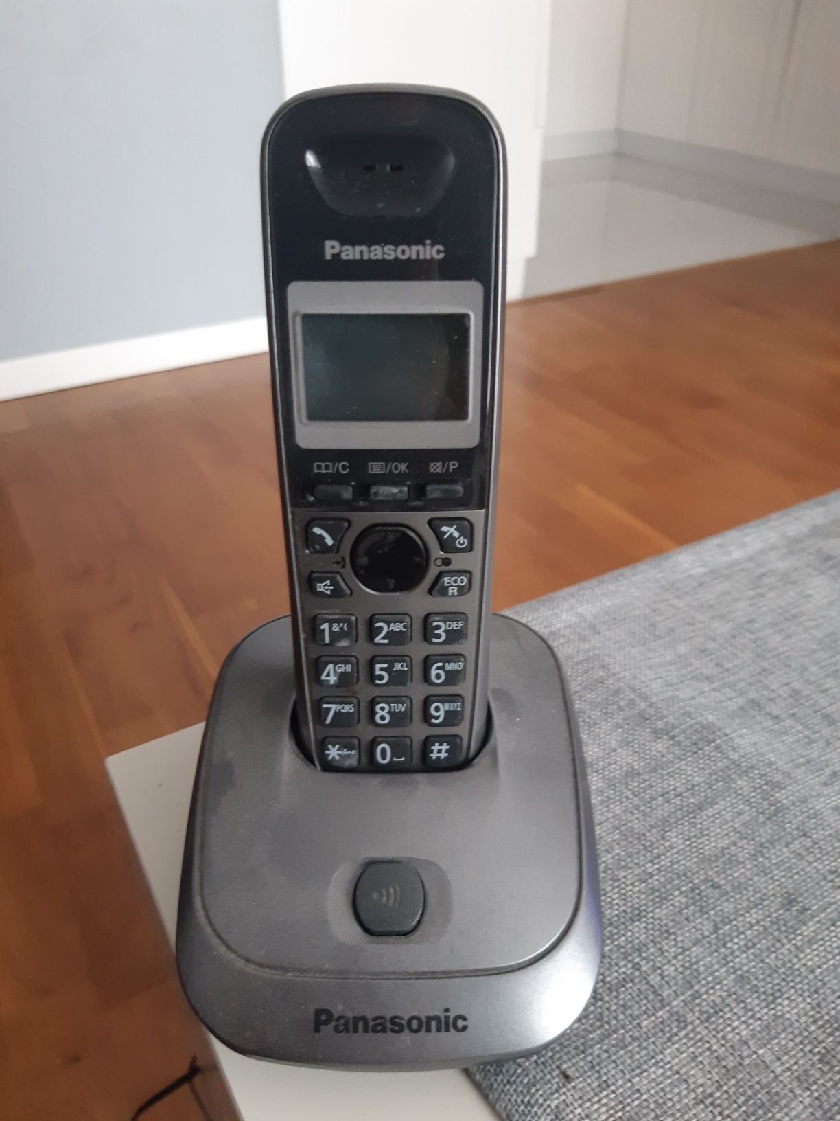 Sprzedam telefon stacjonarny