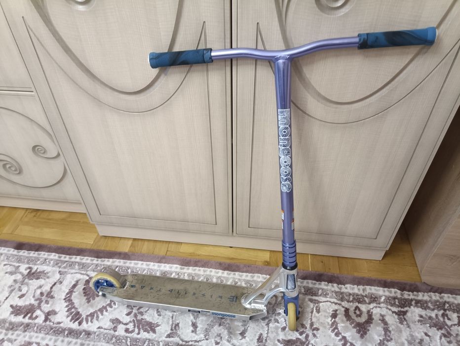 Самокат Mongoose mng rise 110 team freestyle scooter
