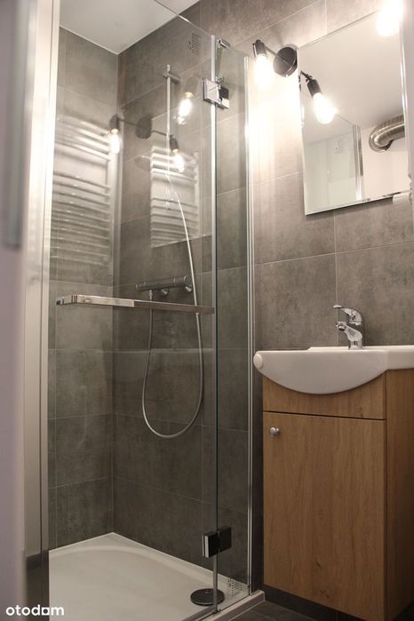 Umeblowane mieszkanie dwu pokojowe po remoncie + GARAŻ (opcjonalnie)