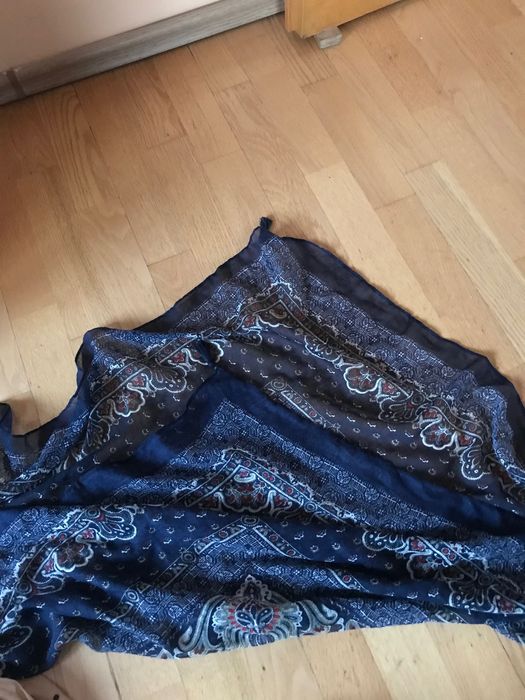 Apaszka chusta jak nowa!