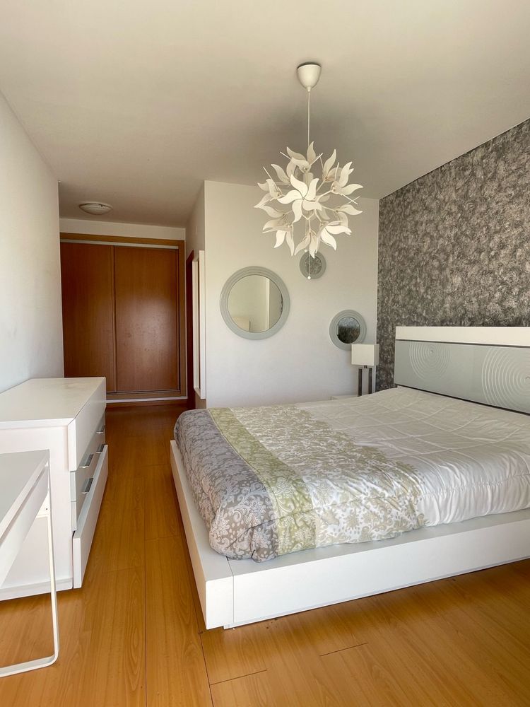 Mobília de quarto de casal com cama King size