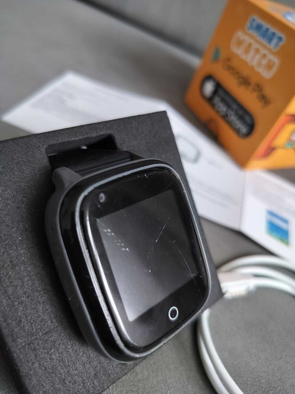 Smartwatch dla dzieci KIDWATCH 4G KT17, czarny (Wonlex KT17)