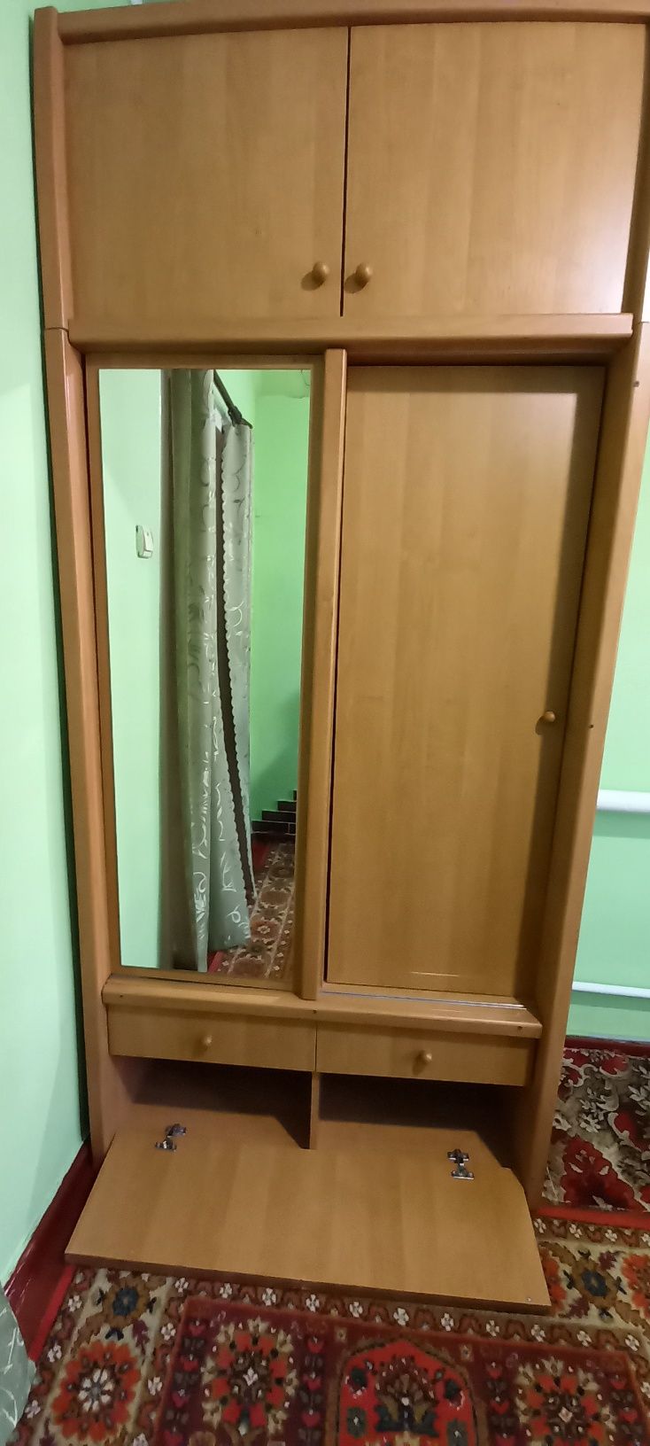 Передпокій "Каріна",б/в