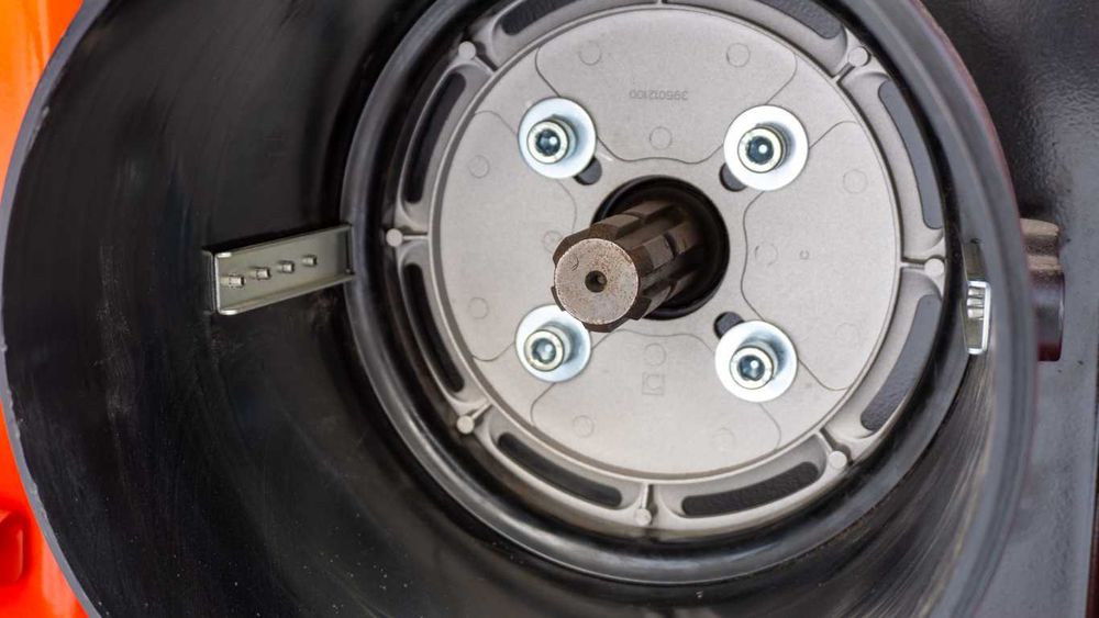 Mulczer leśny, frezarka krusząca F4-225 REMET CNC TECHNOLOGY