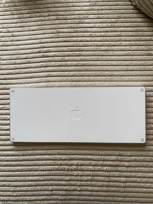 Klawiatura bezprzewodowa Apple Magic Keyboard A1644
