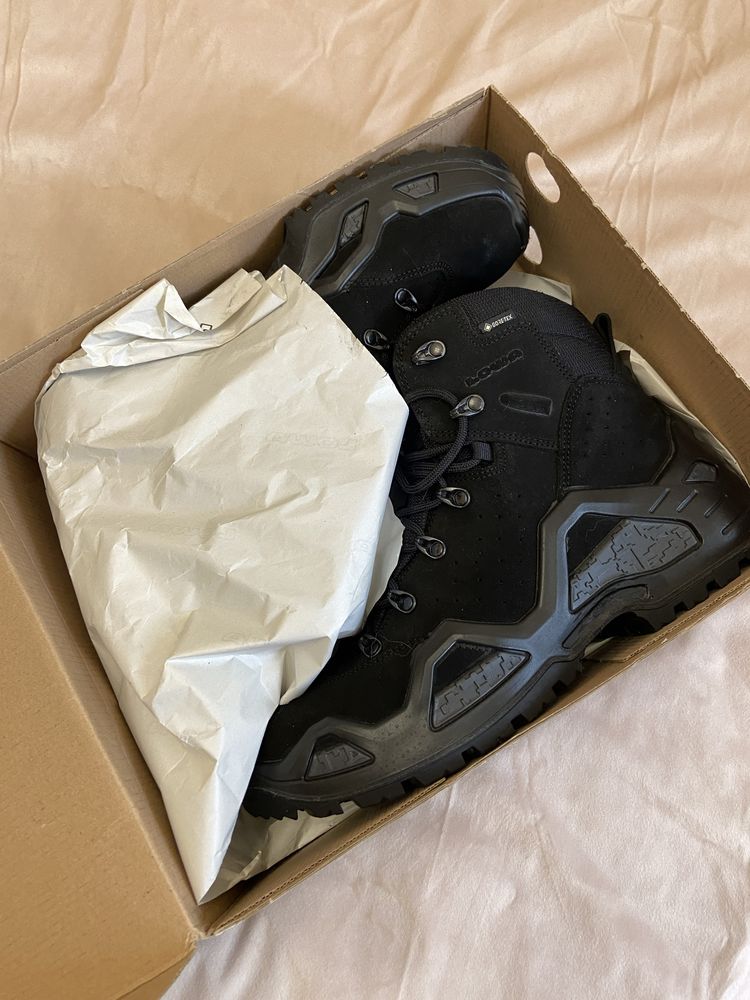 Нові Lowa z6s gore tex, 44 розмір, UK 9.5, US M 10.5