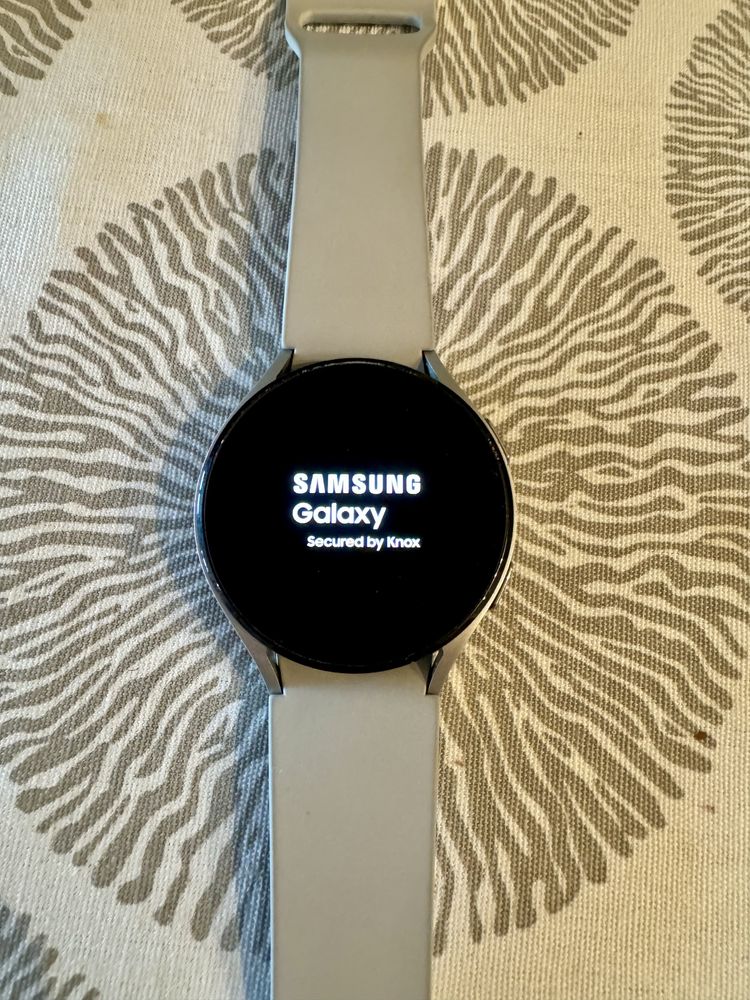 Samsung Galaxy Watch 4