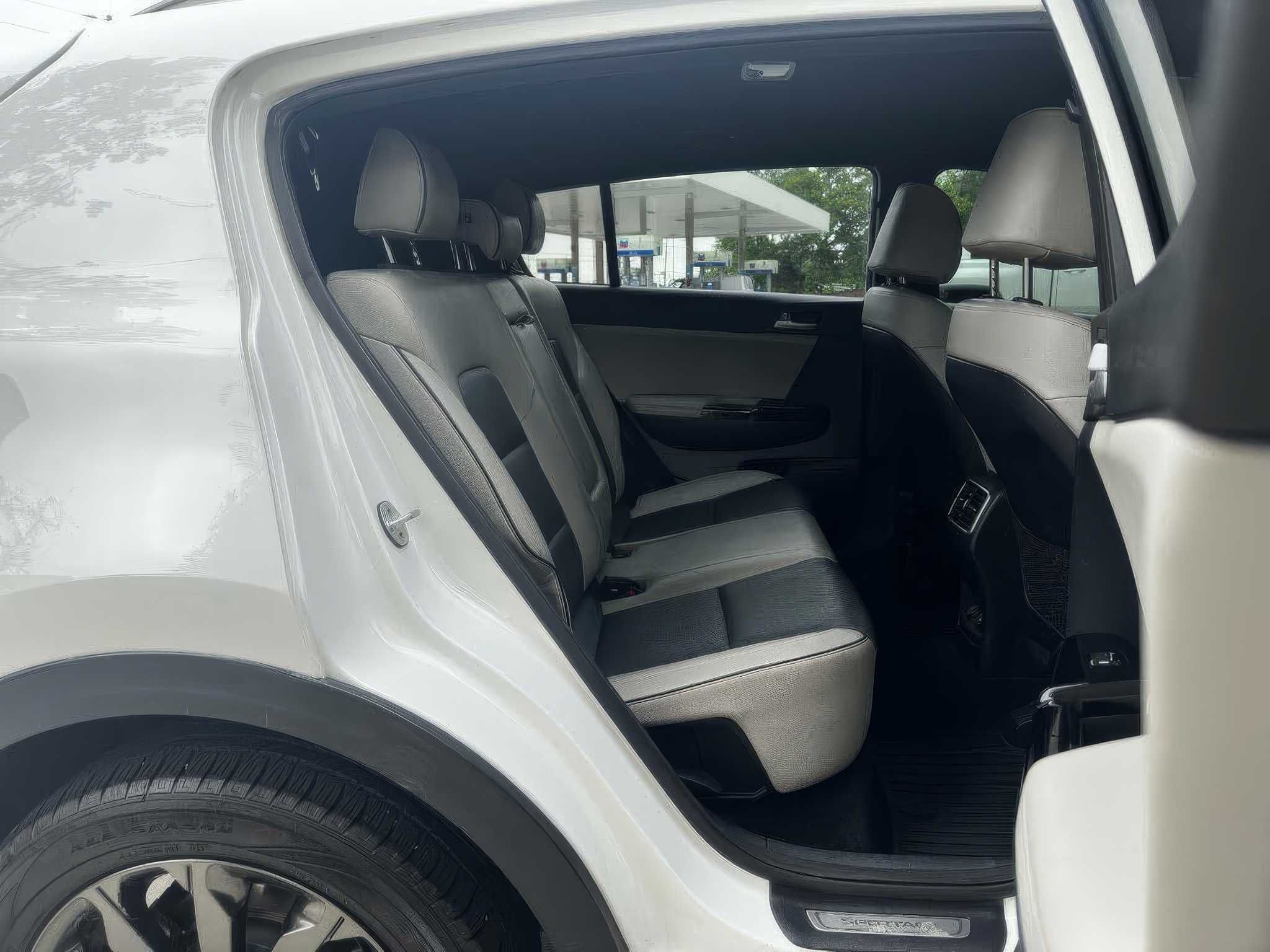 2018 Kia Sportage EX