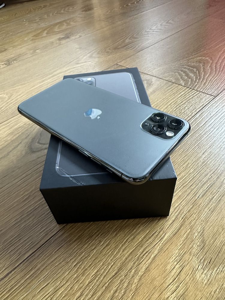 iPhone 11 PRO MAX Super Stan Gratis