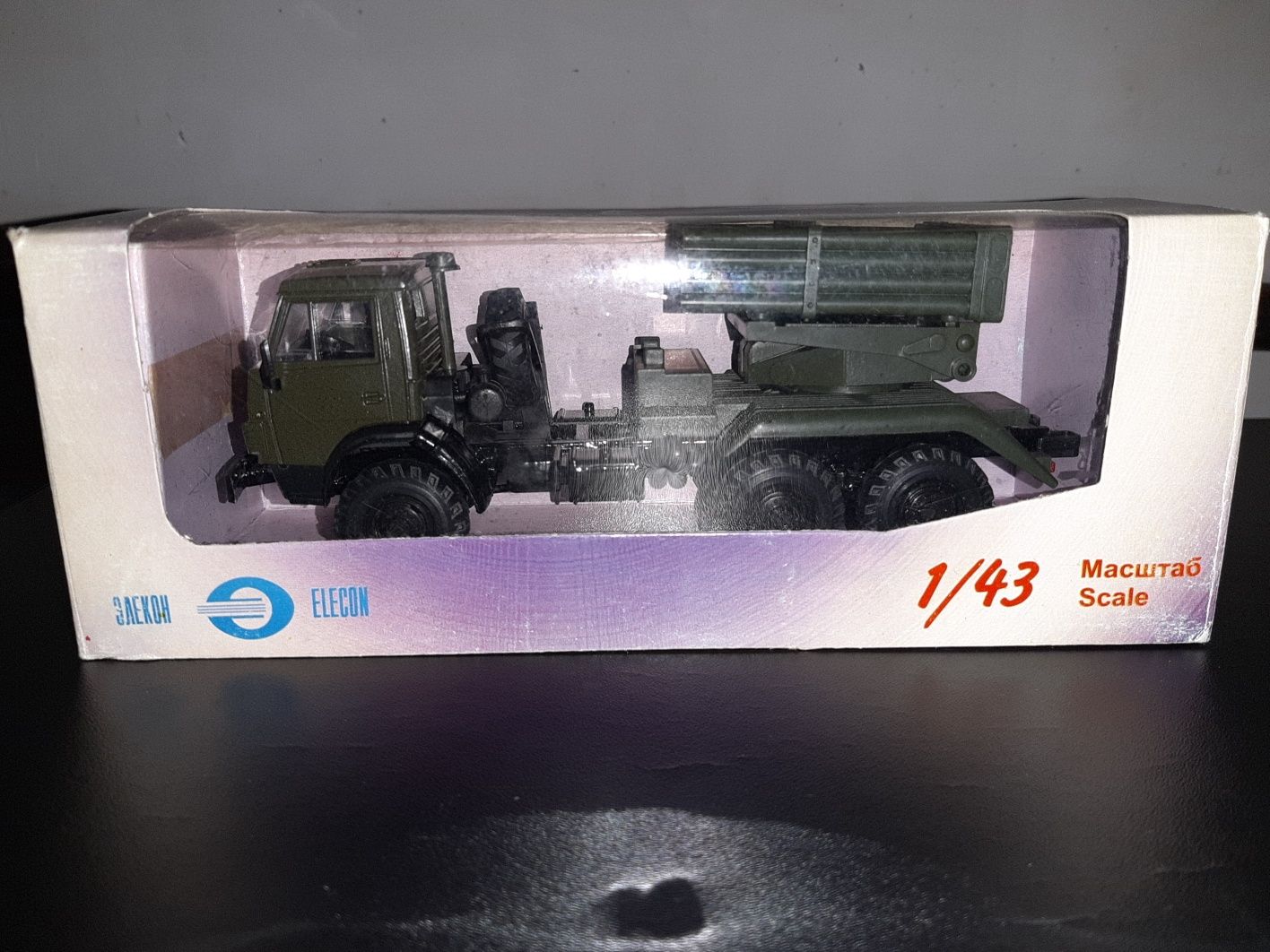 продам камаз 4310 "град".Не играный.1/43.Целый.