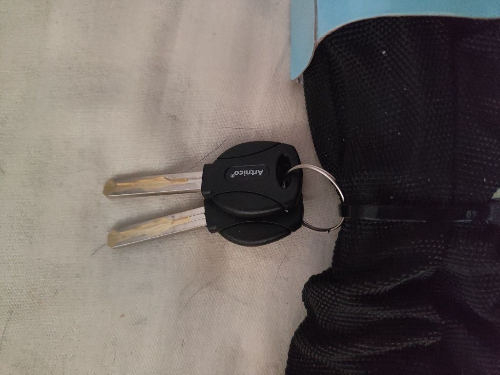 Zapięcie do roweru łańcuch blokada na rower skuter hulajnogę 90cm stal