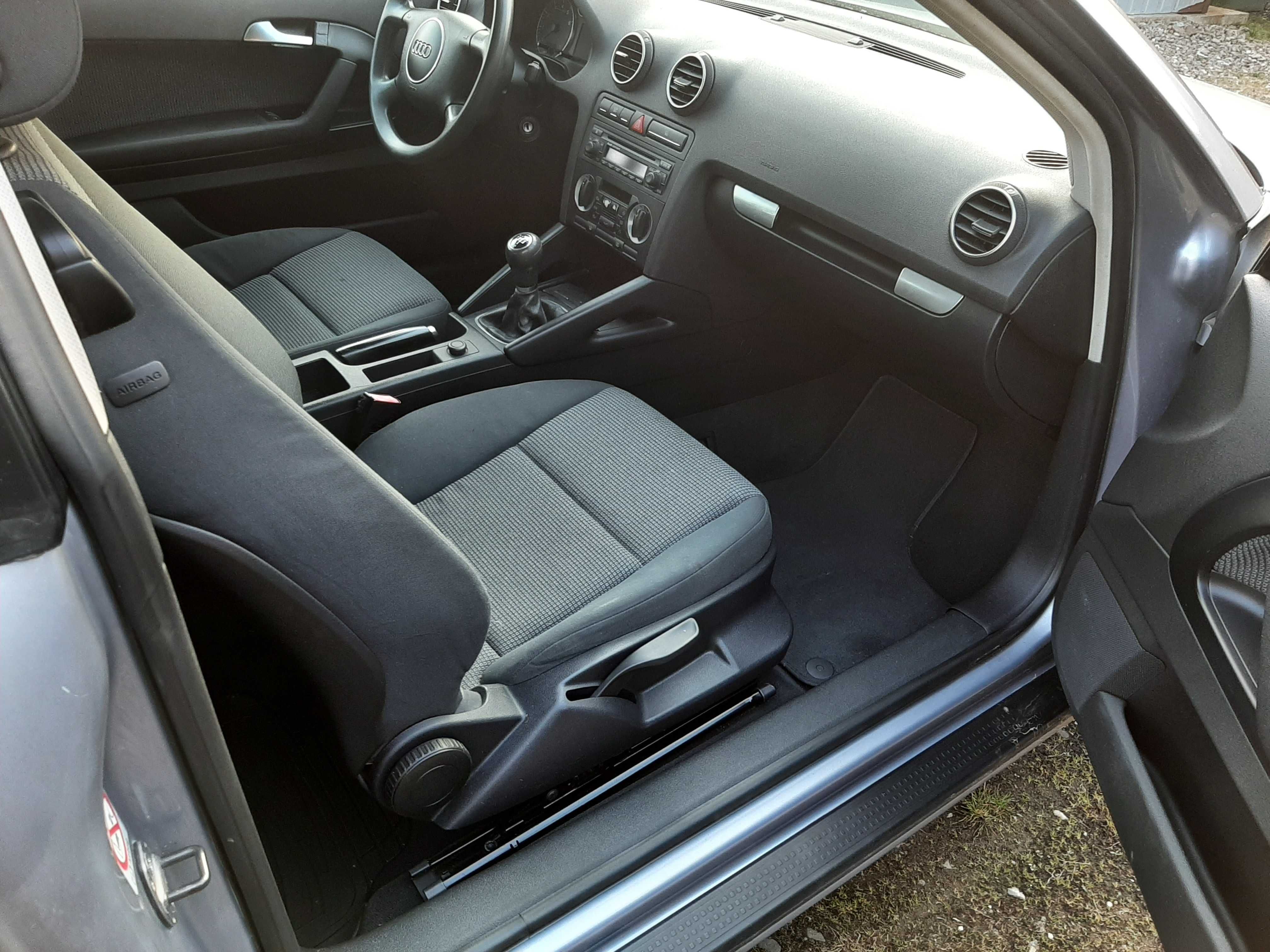 Sprzedam Audi A3, rok 2003/4 poj.1600 V8 Benz