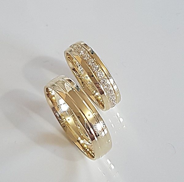 EKSKLUZYWNA obrączka rząd brylantów szerokość 2.7mm 1.8ct białe złoto