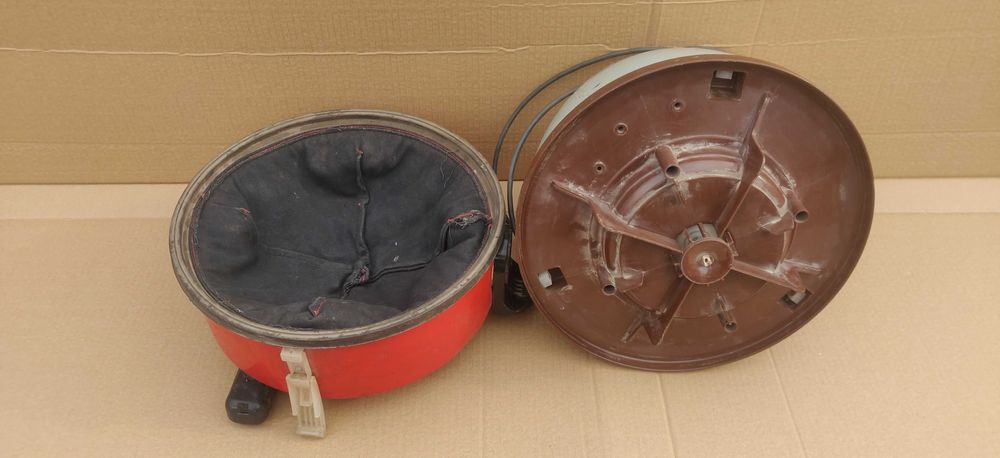 Пылесос циклон 600 Вт