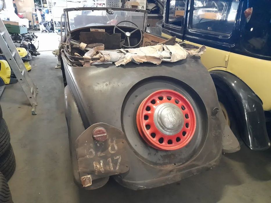 Rosengard 1922 cabrio zabytek