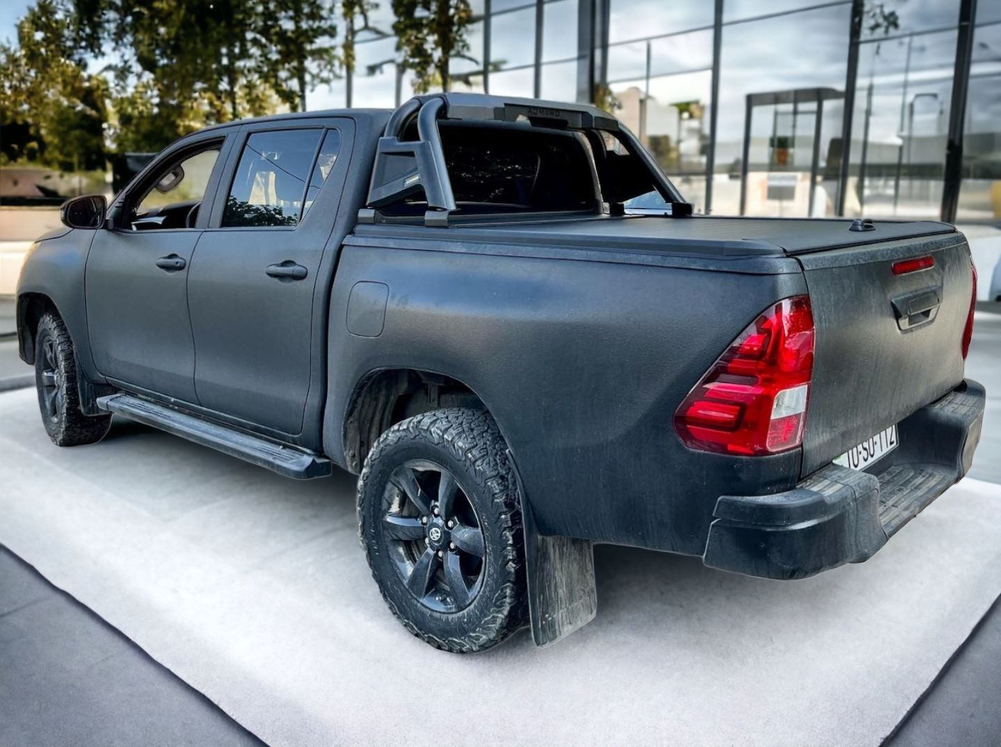 Toyota Hilux rury orurowanie paki czarne Hamar
