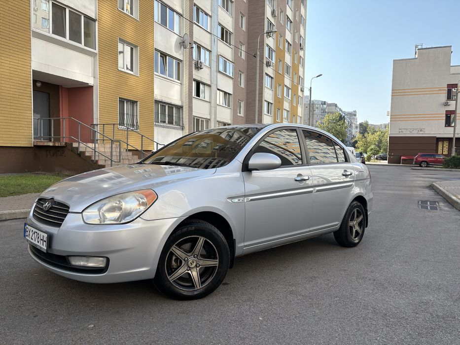 Hyundai accent 2008
