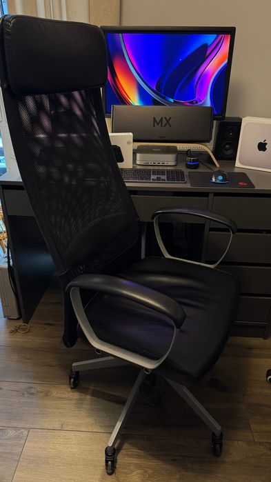 fotel Markus IKEA skóra + kauczukowe kółka