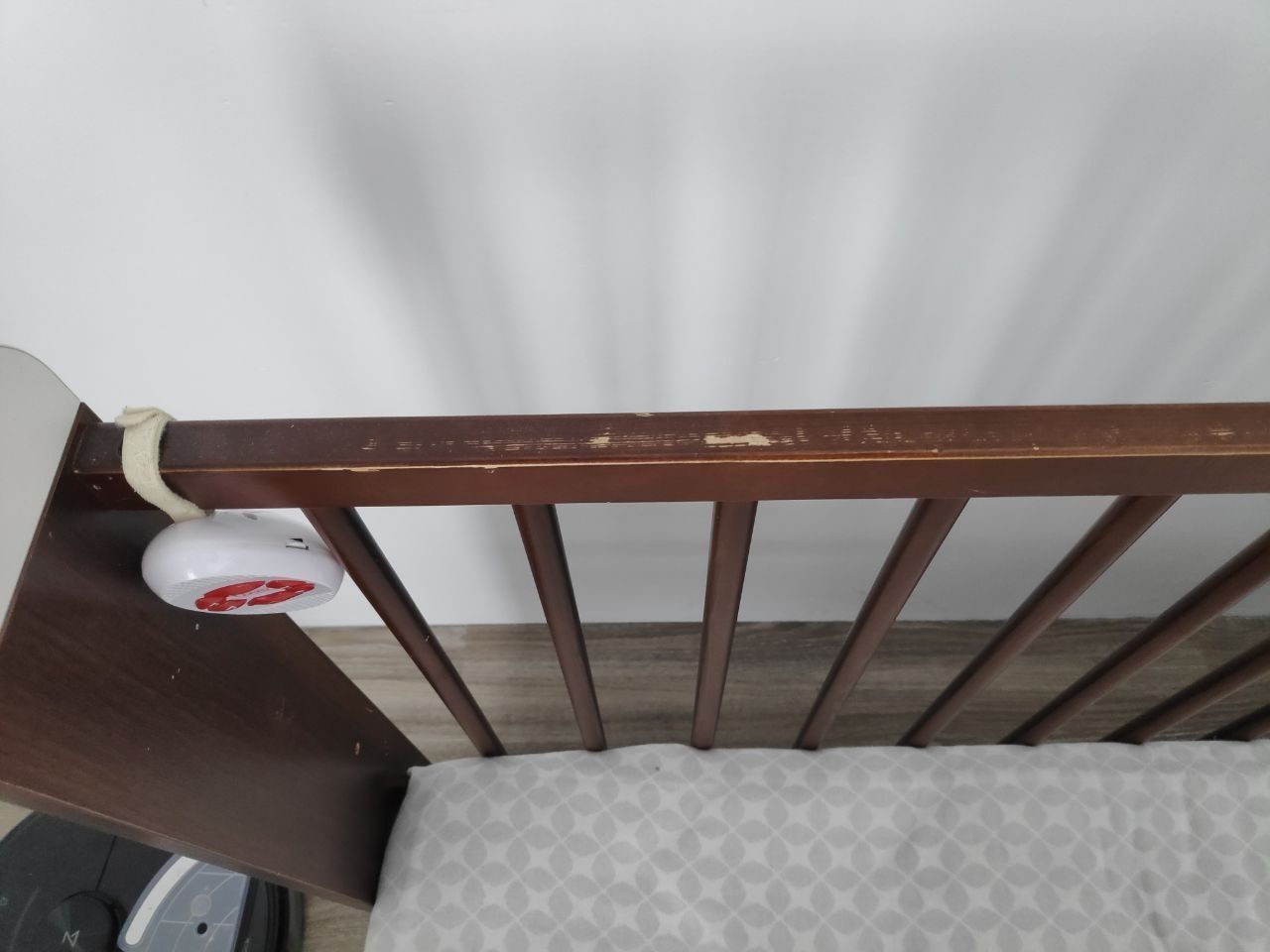 Łóżeczko KLUPŚ z materacem 120*60
