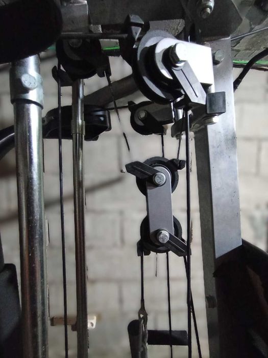 Estação de Musculação Profissional Newfit (Supino, Puxada, Perna)