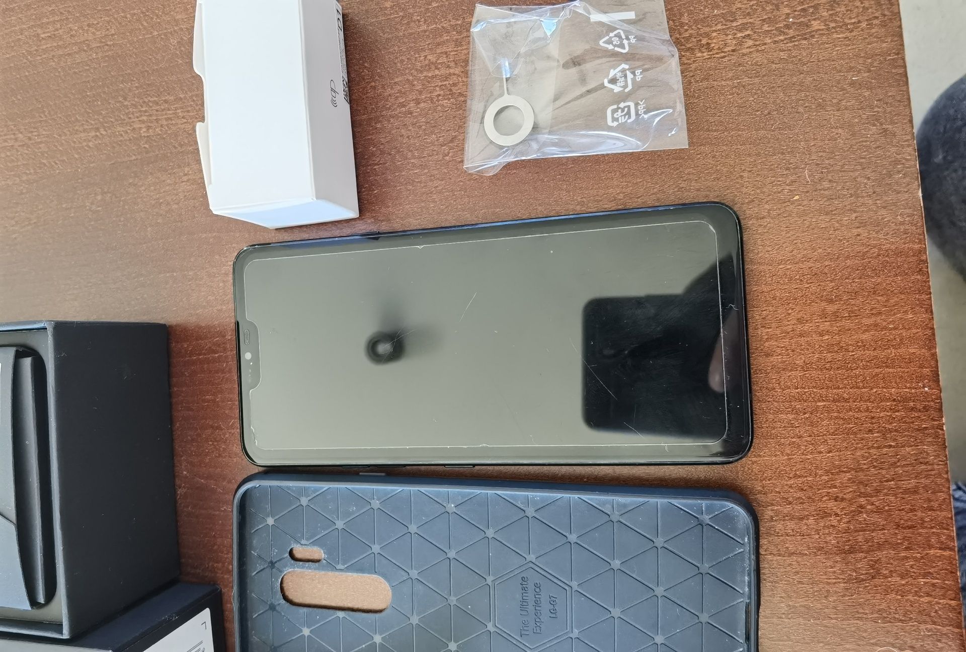 Telefon LG G7 ThinQ 4/64