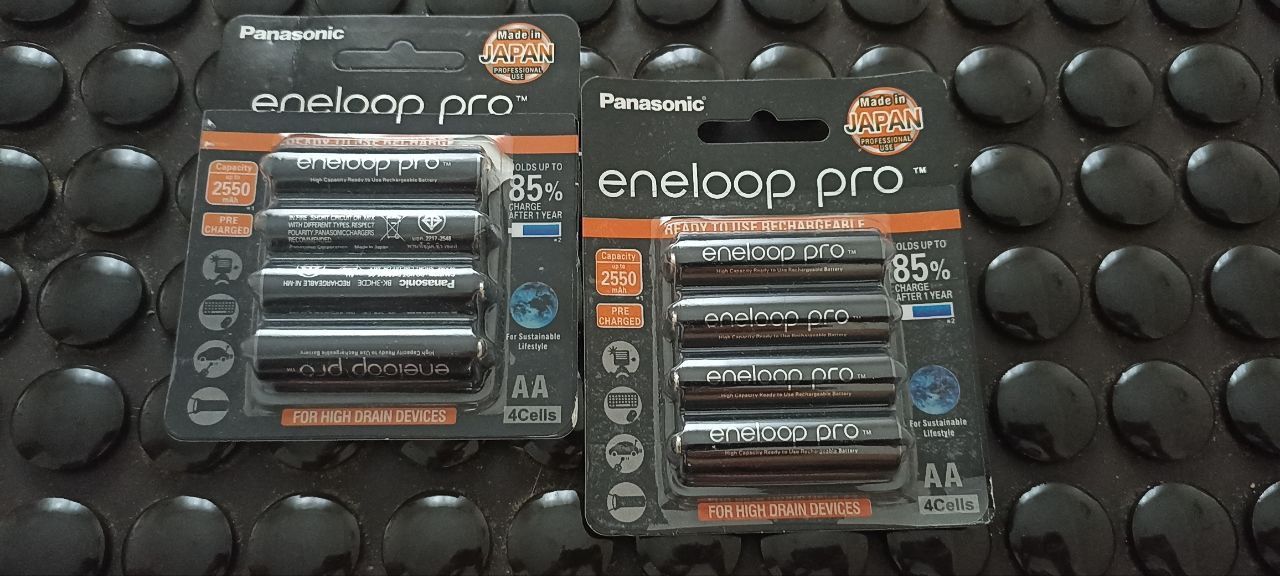 Panasonic eneloop pro AA / ААА (4 штуки)