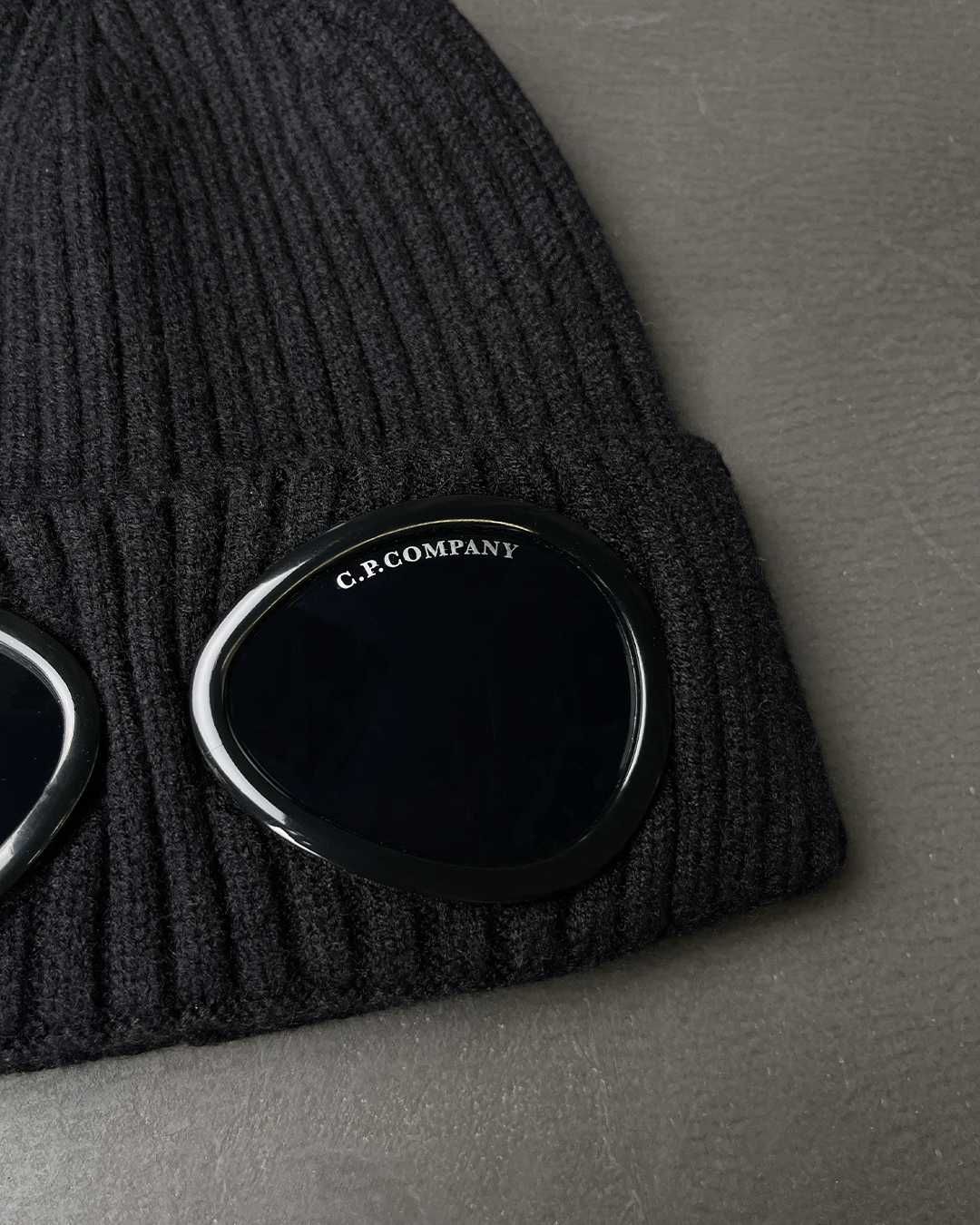 Шапка C.P. Company Goggle Beanie Black