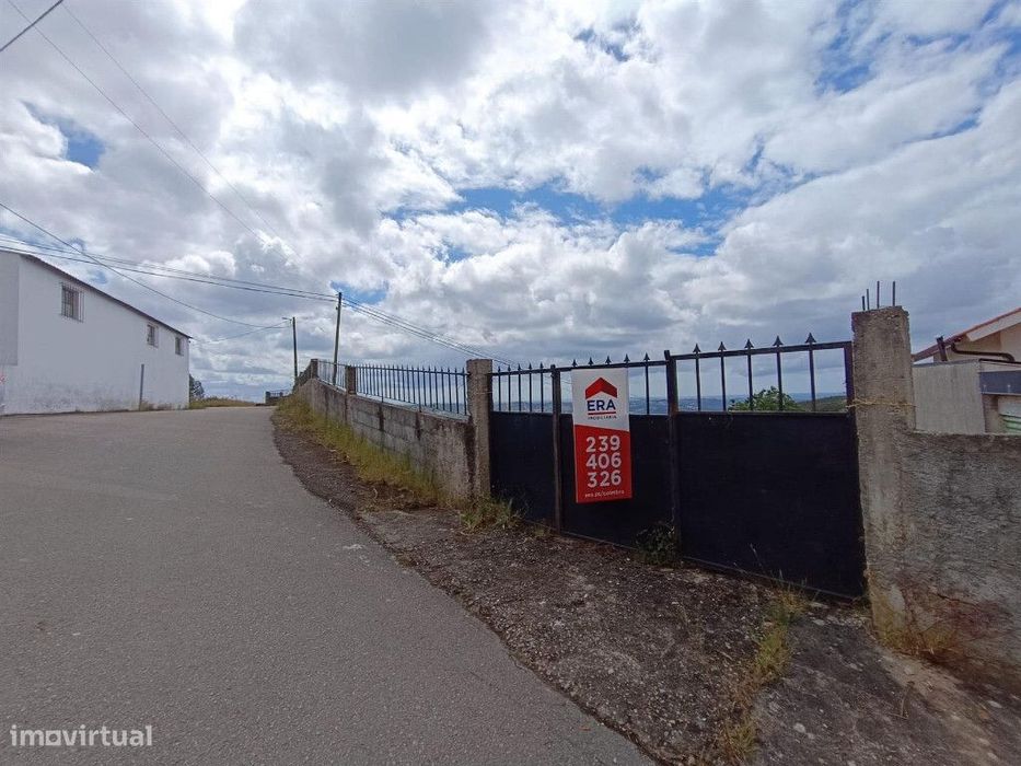 Terreno em zona de Miranda do Corvo