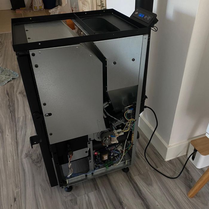 Salamandra Pellets REDPOD first 6kw