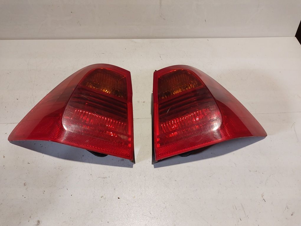 Bmw e 91 kombi tylna lampa tył prawa lewa prawy lewy