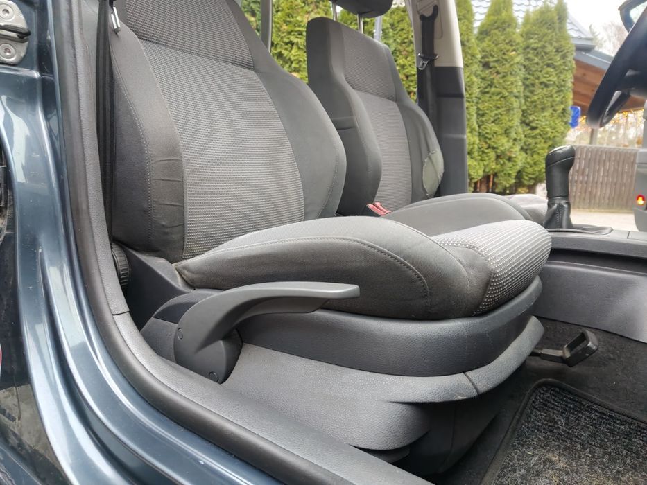 Polo 1.4 Alu 16 Climatronic Grz.Fotele Pełna El. Zadbany