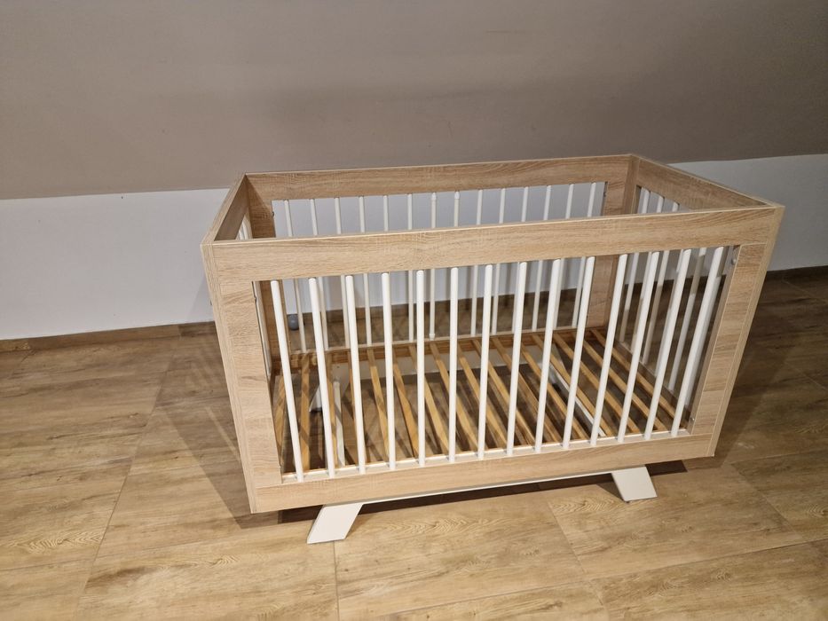 Używane łóżeczko dla dziecka wymiary 120cm/60cm wys 86cm