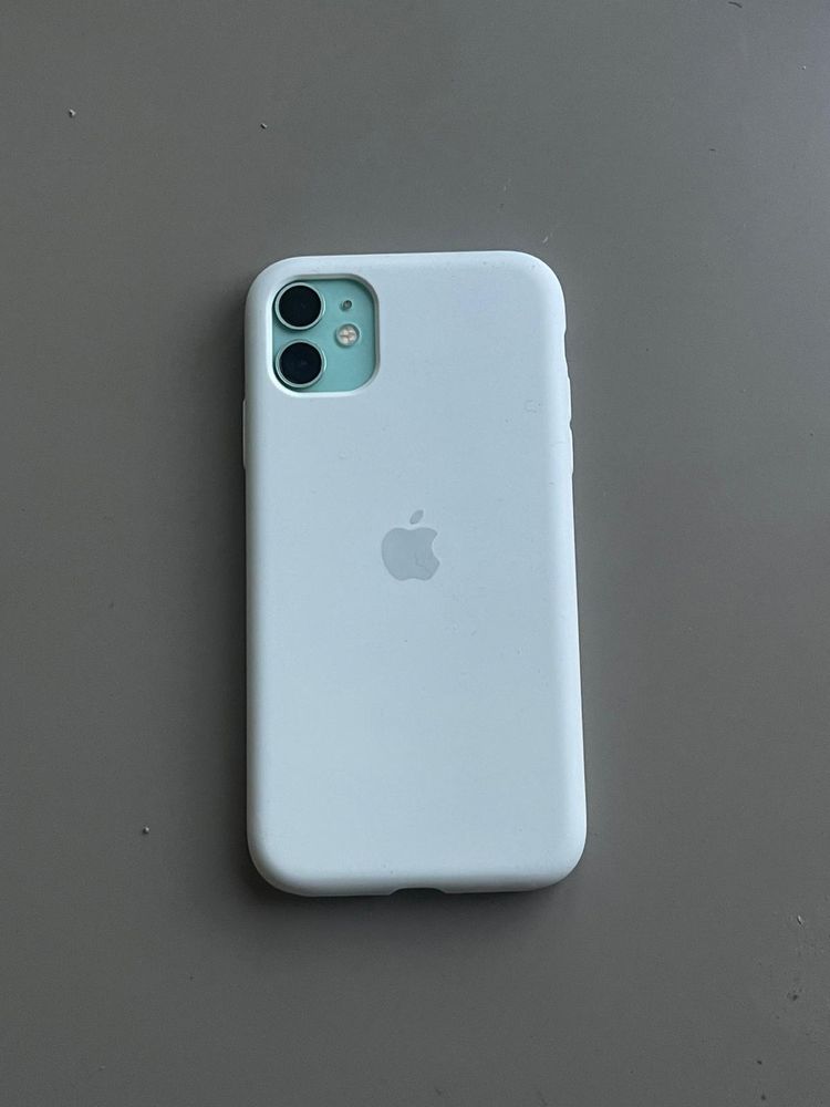 Iphone 11 em perfeito estado