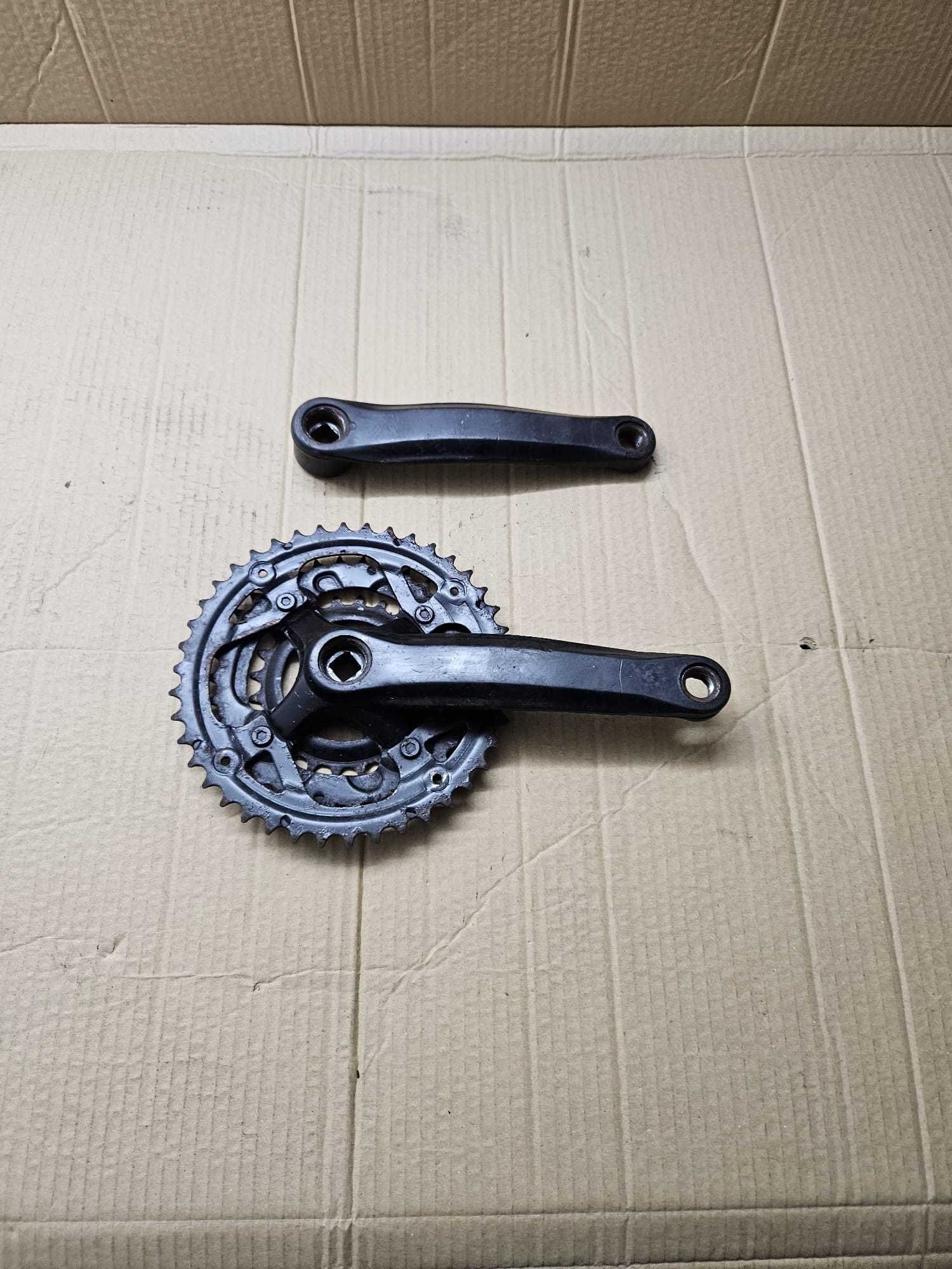 Guiador e outro, diverso material de bicicleta